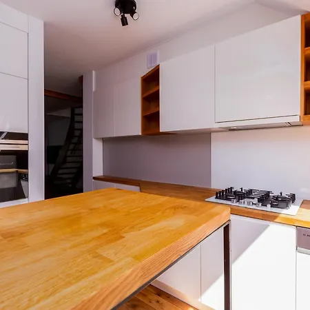 Badkowskiego Two-level By Bookinghost * Gdańsk