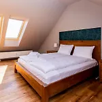 Badkowskiego Two-level By Bookinghost Apartman