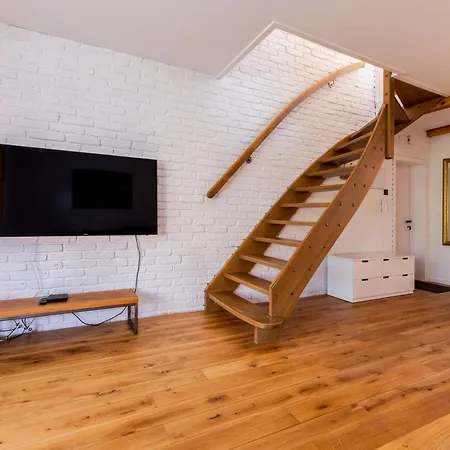 Apartman Badkowskiego Two-level By Bookinghost *